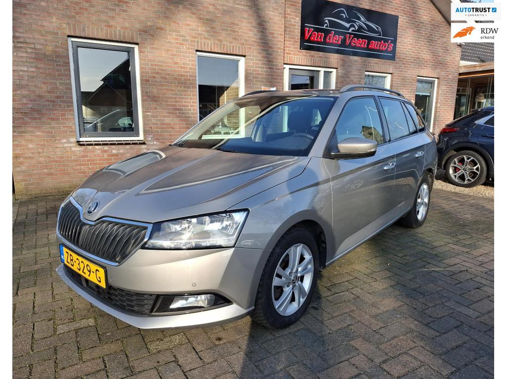 Skoda Fabia Combi 1.0 TSI Style. 1ste eigenaar dealer onderh, Gebruikt, Alcantara, Origineel Nederlands, 3 cilinders