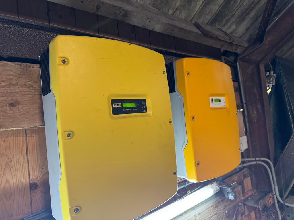 SMA omvormer, Doe-het-zelf en Verbouw, Zonnepanelen en Toebehoren, Ophalen of Verzenden, Gebruikt, Overige typen