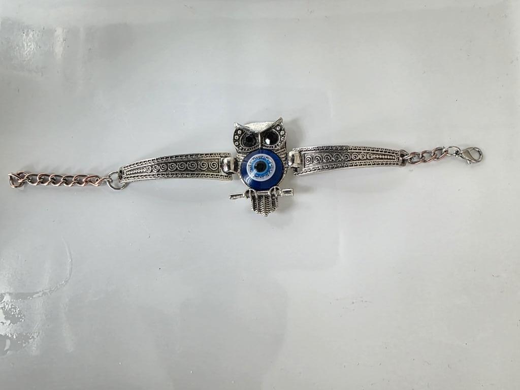 Armband met grote Uil ( Nazar) bijna gratis, Ophalen of Verzenden, Zilver