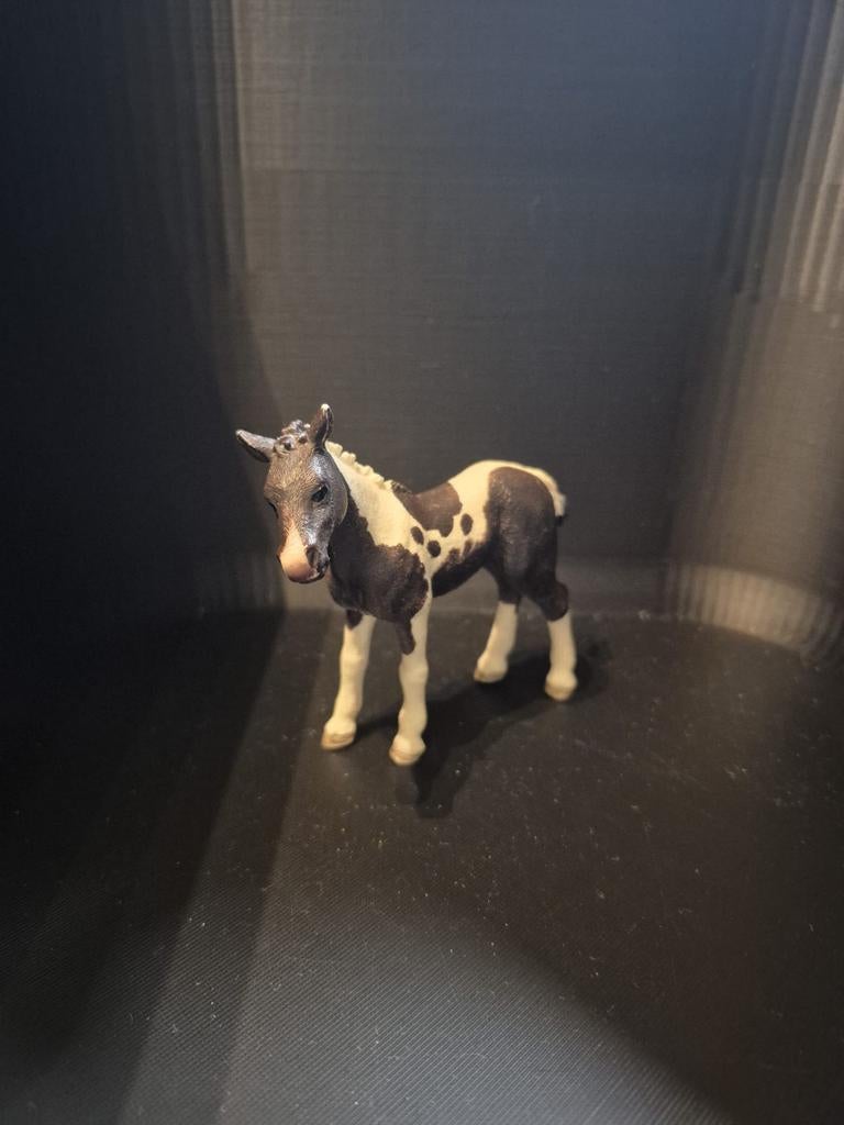 Schleich veulen zwart-wit gevlekt, Ophalen of Verzenden