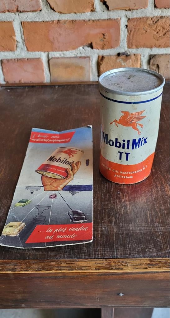 Mobiloil TT mengsel nog vol blik met vloeipapier, Verzamelen, Ophalen of Verzenden, Gebruikt, Gebruiksvoorwerp
