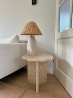 Stevige vintage travertin bijzettafel, Huis en Inrichting, Tafels | Bijzettafels, Ophalen, Minder dan 55 cm, Vintage, Zo goed als nieuw