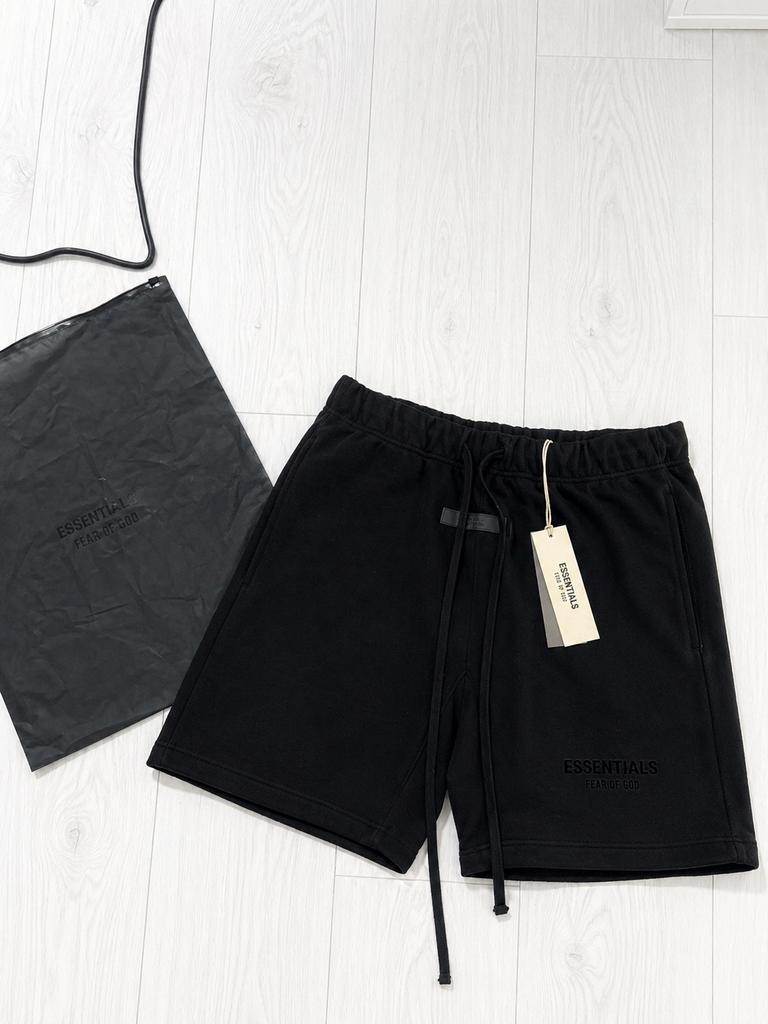Essentials fear of god korte broek zwart, Ophalen of Verzenden, Zo goed als nieuw, Zwart