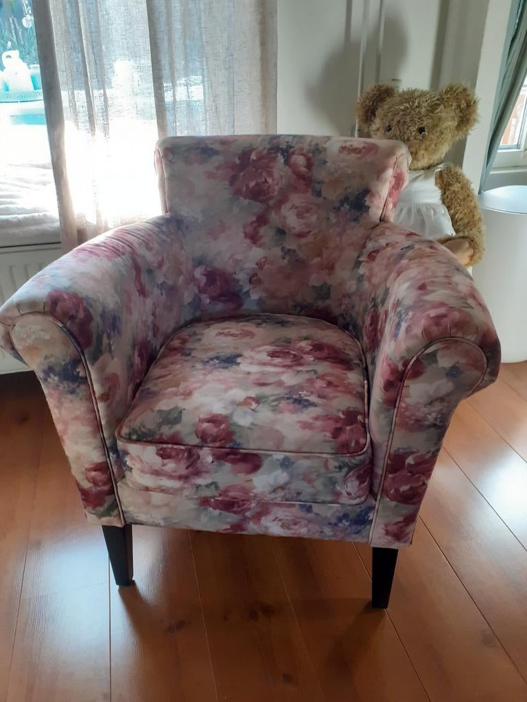 Romantische Fauteuil in nette staat., Huis en Inrichting, Fauteuils, Ophalen, Minder dan 75 cm, Stof