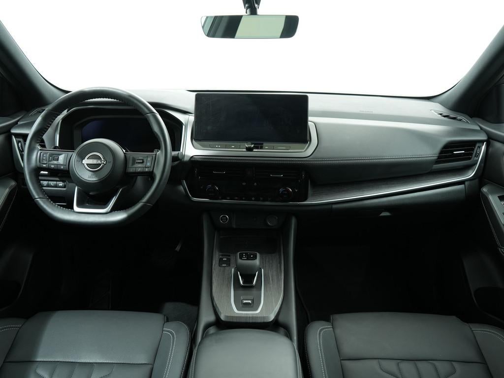 Nissan QASHQAI 1.3 MHEV 158PK TEKNA GLASSROOF XTRONIC | Trek, Gebruikt, Zwart, 4 cilinders, Adaptive Cruise Control
