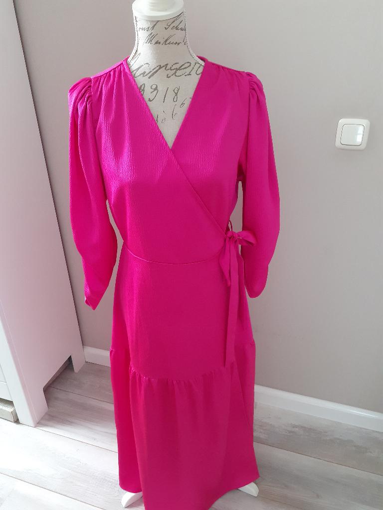 Prachtige fuchsia roze jurk, Co'Couture, maat M., Maat 38/40 (M), Nieuw, Ophalen of Verzenden, Roze