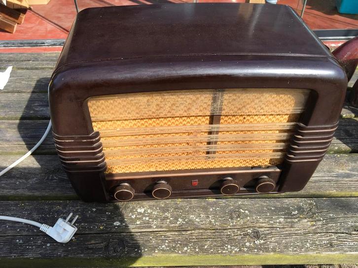 Te koop, oude Philips radio, Antiek en Kunst, Antiek | Tv's en Audio, Ophalen
