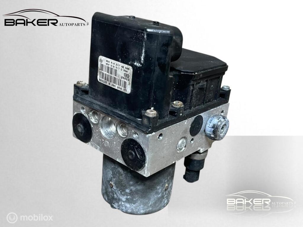 ABS pomp Audi A8 D3 5.2 S8 Pro Line ('02-'10) 4E0910517D, Auto-onderdelen, Remmen en Aandrijving, Audi, Gebruikt, Ophalen of Verzenden