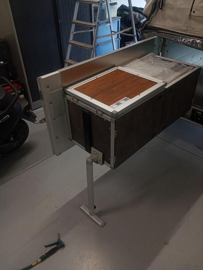 Campwerk tenttrailer buitenkeuken, Ophalen