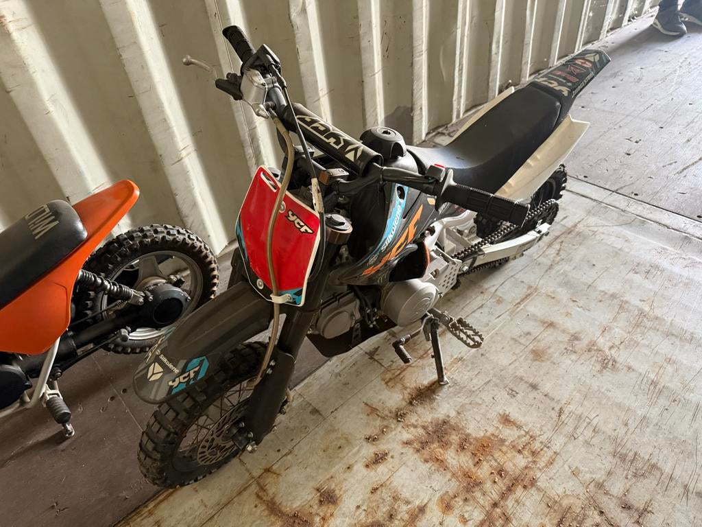 YCF Pitbike - staat al 3 jaar stil schuurvondst, Ophalen, Zo goed als nieuw, Overige merken