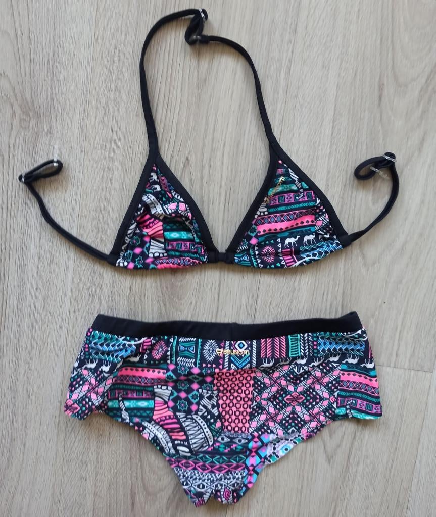 Brunotti bikini maat 140, Bikiniset, Meisje, Ophalen of Verzenden, Zo goed als nieuw