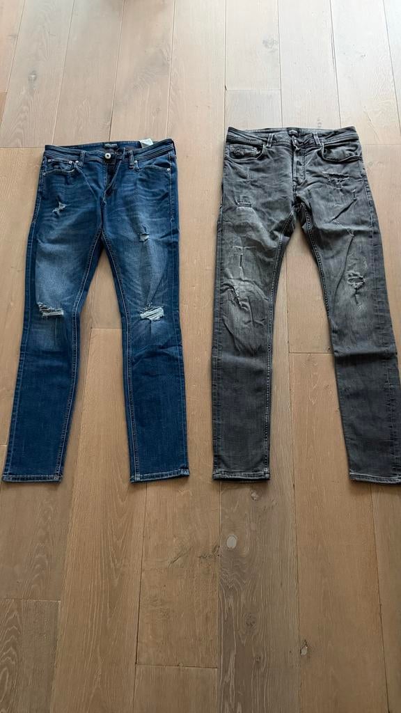 2x Spijkerbroek Refill & Jack&Jones - Maat 32/34, Ophalen of Verzenden, Gedragen, Blauw, W32 (confectie 46) of kleiner
