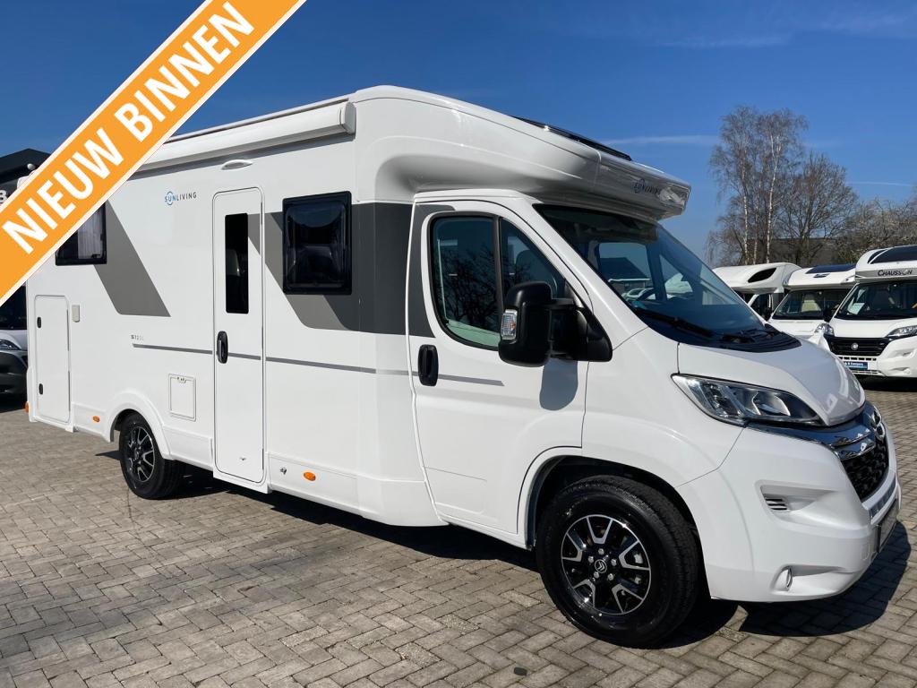 Adria Sunliving S73DL Enkele bedden Hefbed 2024 Euro 6, Caravans en Kamperen, Campers, Bedrijf, Adria, Tot en met 5, Handgeschakeld