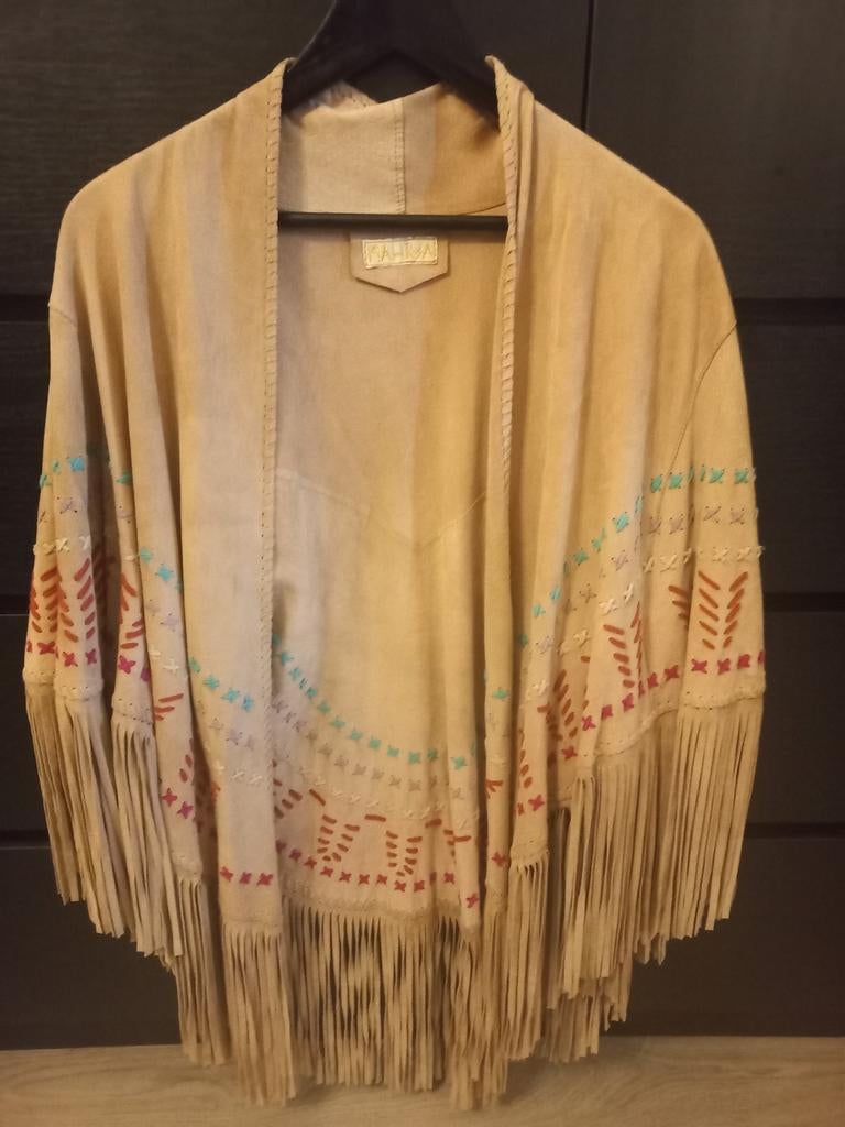 Set bestaande uit Mahiya suede poncho en Emonk ibiza laarsje, Verzenden, Zo goed als nieuw, Maat 38/40 (M)