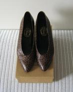 Vintage leren Panter-print pumps van Pisa Amsterdam, maat 40, Kleding | Dames, Pumps, Bruin, Pisa, Ophalen of Verzenden