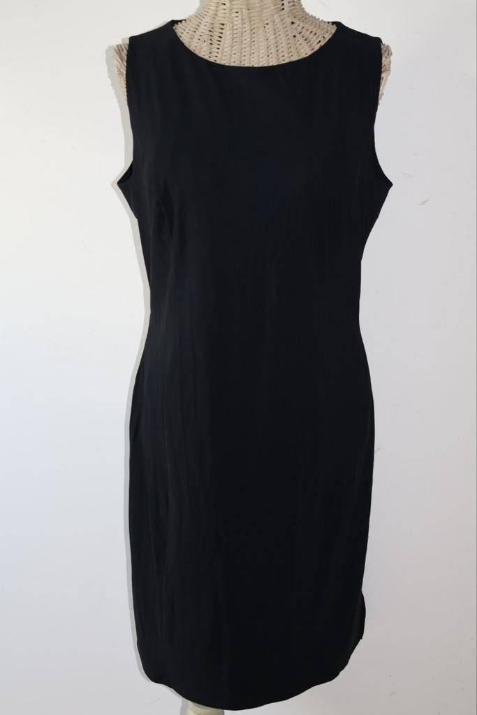 Ladress zwarte Travelstof jurk maat 42 / XL, Kleding | Dames, Jurken, Ladress.nl, Ophalen of Verzenden, Zo goed als nieuw, LaDress