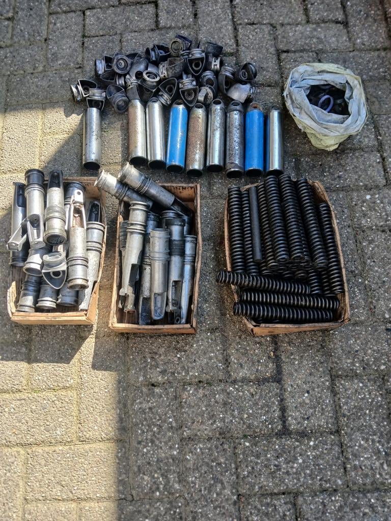 Te koop puch vs50 mv50 achterschokbreker onderdelen, Verzenden, Puch