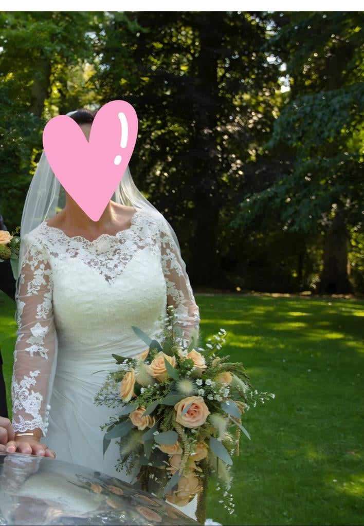 Strapless trouwjurk maat 46/48 met kanten top en sluier, Ophalen