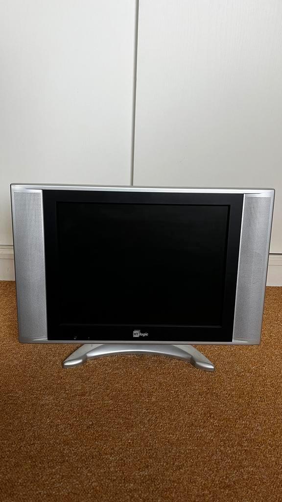 MT Logic Camping/Caravan TV met DVD-speler en voeding, Audio, Tv en Foto, Televisies, Gebruikt, LCD, 40 tot 60 cm, HD Ready (720p)