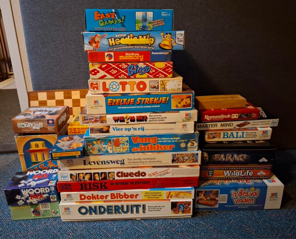 Spellen 28 stuks, Hobby en Vrije tijd, Gezelschapsspellen | Bordspellen, Ophalen of Verzenden, Gebruikt