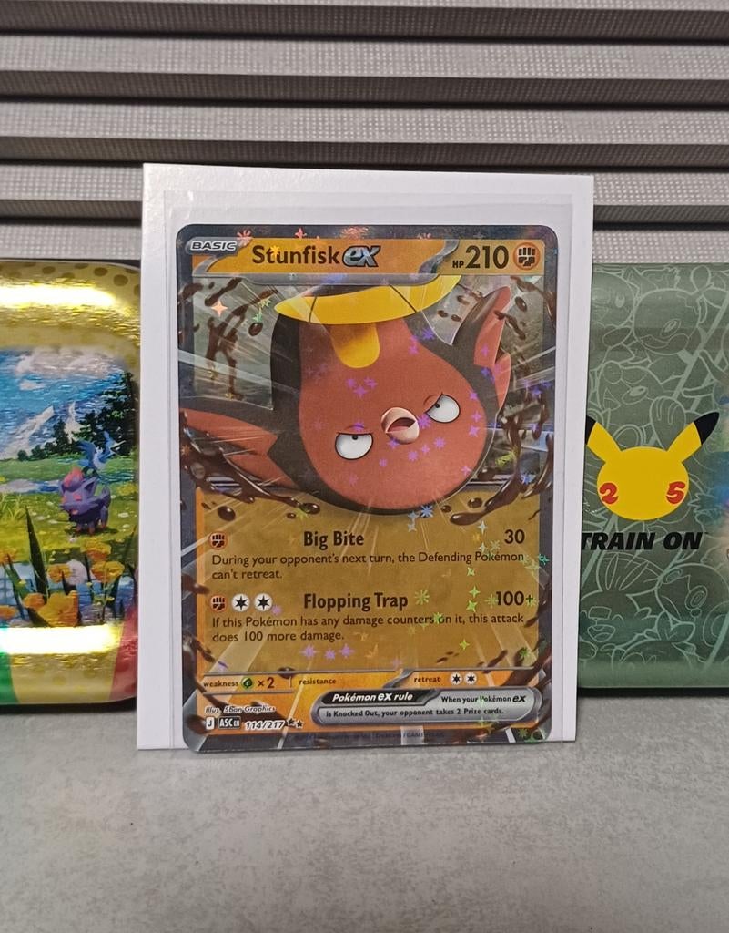 Stunfisk ex 114/217 Pokémon kaart, Ophalen of Verzenden, Zo goed als nieuw