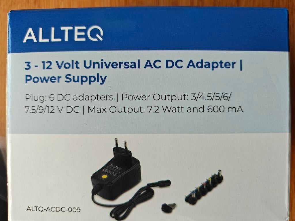 Allteq universal AC DC adapter, Hobby en Vrije tijd, Elektronica-componenten, Ophalen of Verzenden, Nieuw