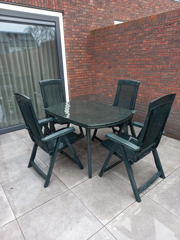 Tuinset, Tuin en Terras, Tuinsets en Loungesets, Gebruikt, Tuinset, Kunststof, 4 zitplaatsen, Eettafel, Stoel, Ophalen