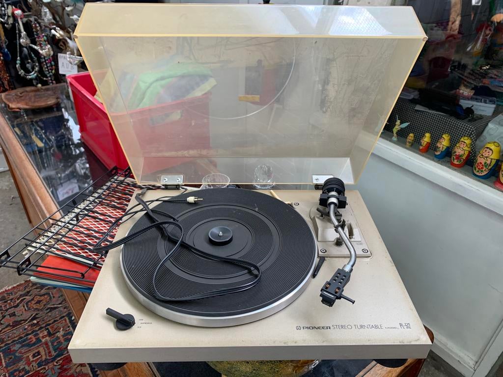 Pioneer PL-512 platenspeler een riemaangedreven belt-drive, Audio, Tv en Foto, Platenspelers, Ophalen of Verzenden, Zo goed als nieuw