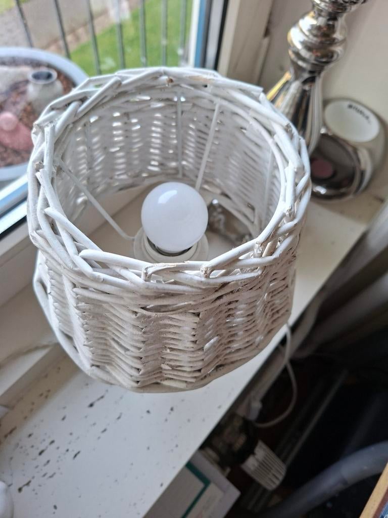 Lampje voor vensterbank of kastje, Ophalen, Rond