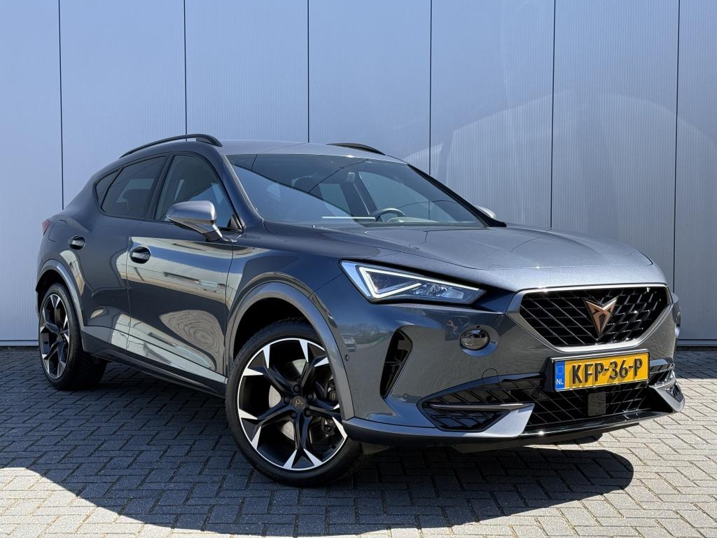 CUPRA Formentor 1.4 e-Hybride VZ Performance Camera Carplay, Auto's, Cupra, 12 maanden, Gebruikt, Euro 6, 4 cilinders