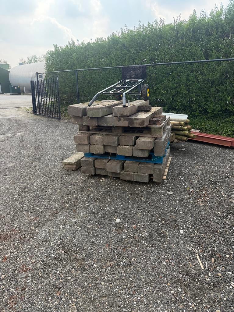 Stapelblokken/traptredes, Tuin en Terras, Tegels en Klinkers, Ophalen, Beton, Minder dan 5 m², Overige typen