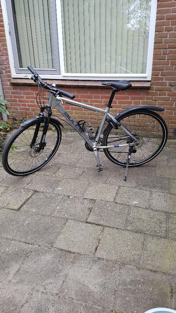 Te Koop BULLS CROSS FLYER DISC, 28 inch, Gebruikt, Vering, Minder dan 49 cm