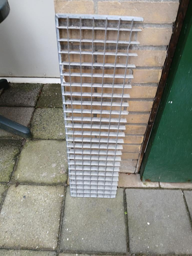 Ijzeren rooster, Doe-het-zelf en Verbouw, Metalen, Ophalen, Zo goed als nieuw, IJzer