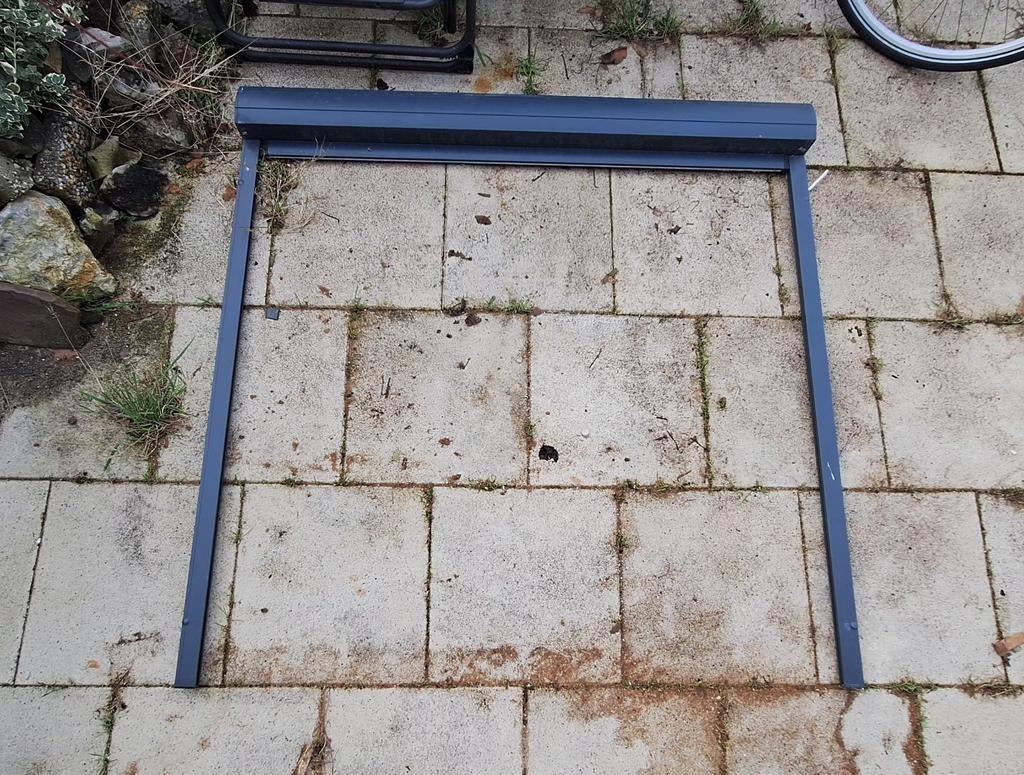 Elektrisch rolluik, Ophalen, 100 tot 150 cm, 100 tot 150 cm, Zo goed als nieuw