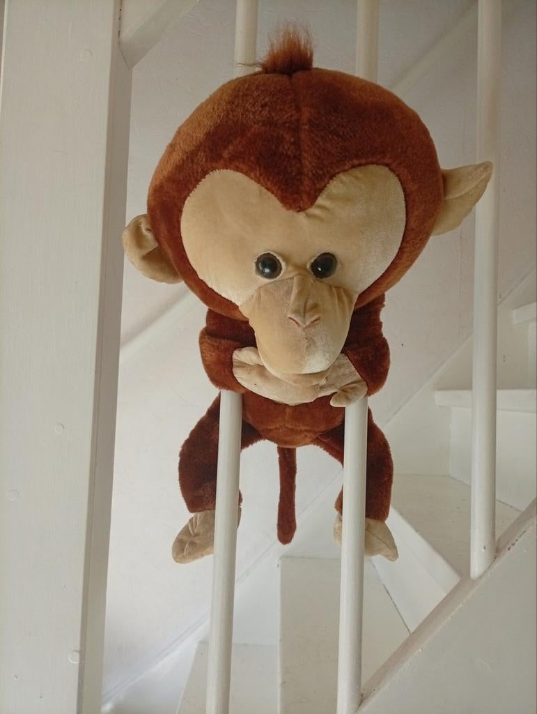 Knuffelaap, Kinderen en Baby's, Speelgoed | Knuffels en Pluche, Ophalen of Verzenden, Zo goed als nieuw, Overige typen