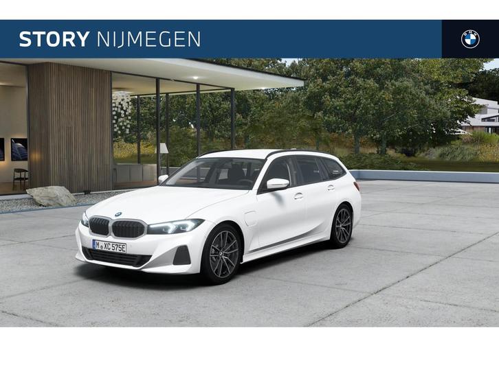BMW 3 Serie Touring 330e Automaat / Trekhaak / Achteruitrijc, Auto's, BMW, Bedrijf, Te koop, 3-Serie, Achteruitrijcamera, Airconditioning