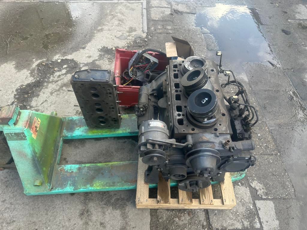 Motorblok eurotrac SL3105BT voor onderdelen of reparatie, Doe-het-zelf en Verbouw, Motoren, Ophalen, Dieselmotor