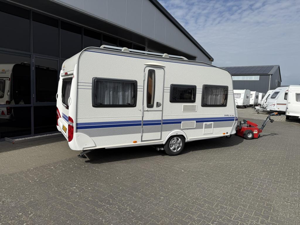 Hobby De Luxe 450 UF Bed 202cm + Rondzit + WC BJ 2007, Standaardzit, Hobby, Bedrijf, 750 - 1000 kg