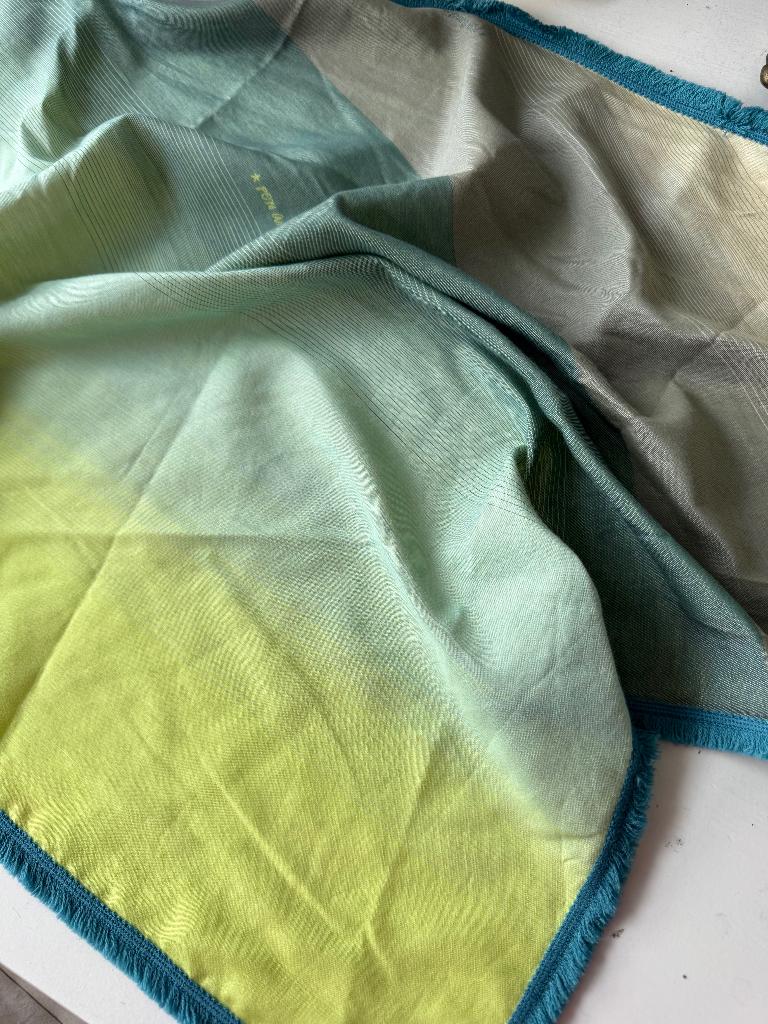 POM Amsterdam sjaal dames, Maat 46/48 (XL) of groter, Ophalen of Verzenden, Zo goed als nieuw, Sjaal