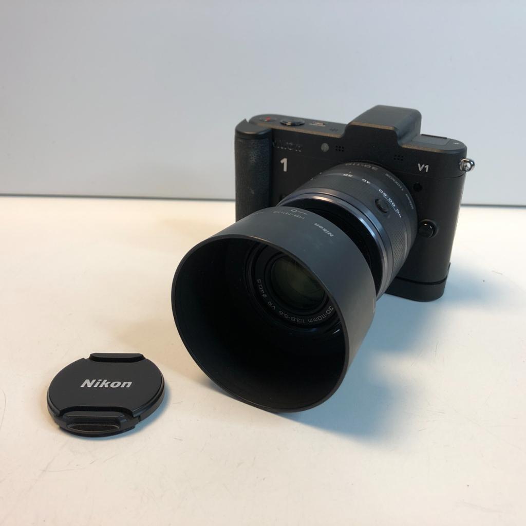 Nikon 1 V1 + 1 Nikkor 30-110 lens | Zeer nette staat!, Audio, Tv en Foto, Fotocamera's Digitaal, Nikon, Zo goed als nieuw, Support@nikon.com