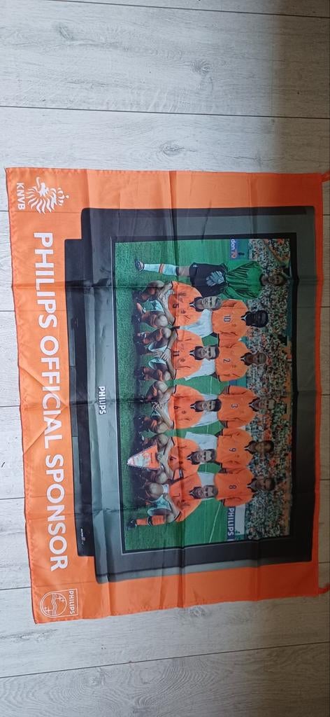 Vintage 90's KNVB Holland voetbal vlag, Verzamelen, Sportartikelen en Voetbal, Verzenden, Zo goed als nieuw