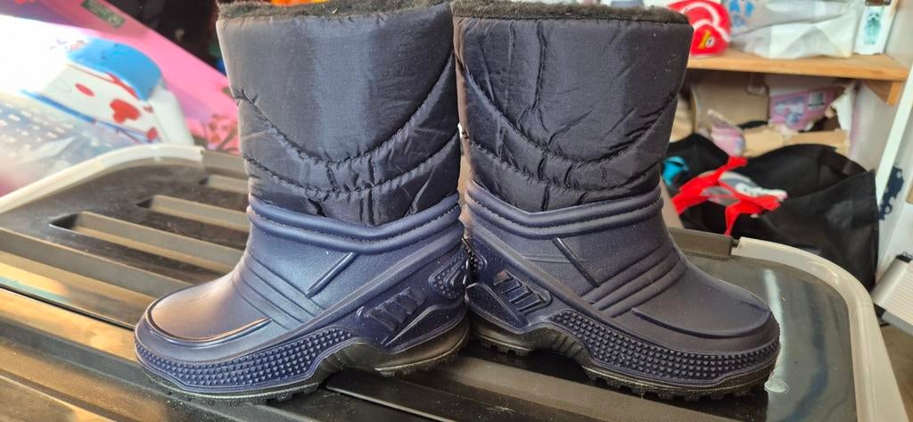 Snowboots maat 23 nieuw, Kinderen en Baby's, Ophalen of Verzenden, Nieuw, Jongetje of Meisje, Laarsjes