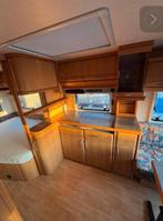 Hobby Excellent caravan met GROTE VOORTENT, LUIFEL, ZIJTENT, Caravans en Kamperen, Overige merken, Vast bed, Particulier, 5 tot 6 meter