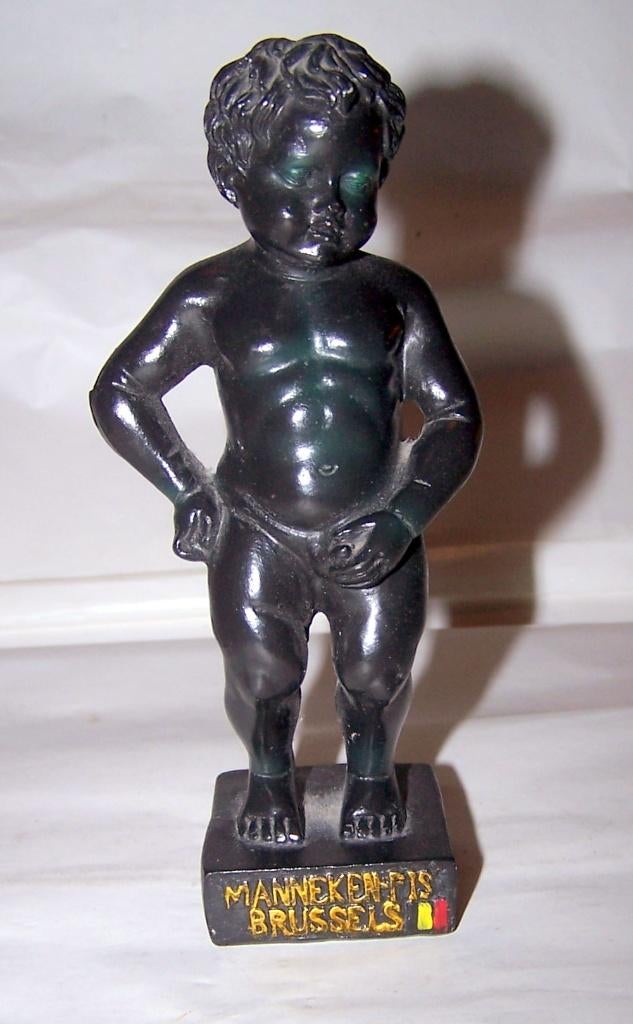 Prachtig beeldje Manneken-Pis. H. 15 cm. Nwst., Verzamelen, Beelden en Beeldjes, Ophalen of Verzenden, Nieuw, Mens