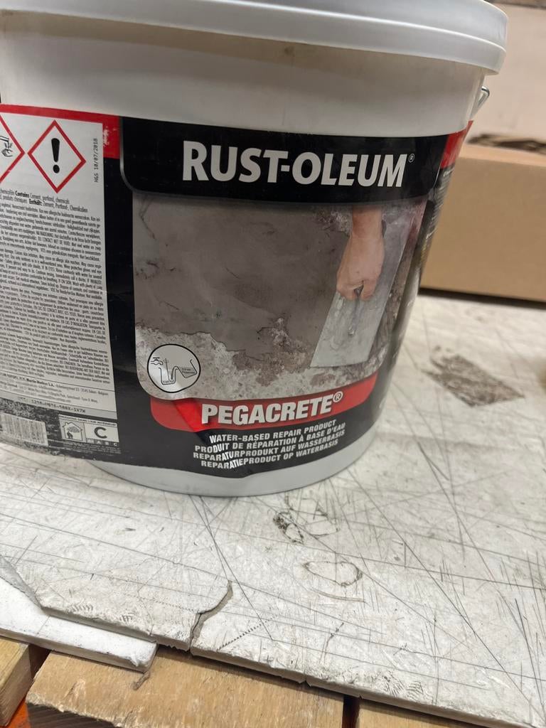 Rust-Oleum Pegacrete Watergedragen Reparatiemortel 5KG, Nieuw, Ophalen of Verzenden, Nvt, Nvt