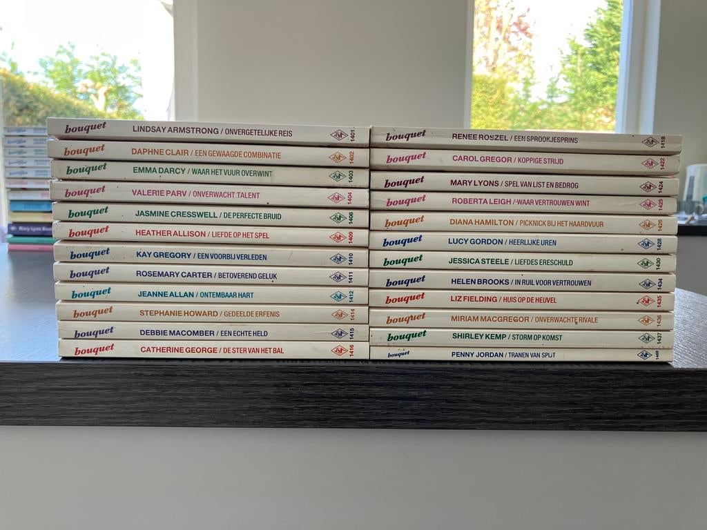 24X Harlequin Bouquet - oud, Ophalen of Verzenden, Gelezen, Amerika