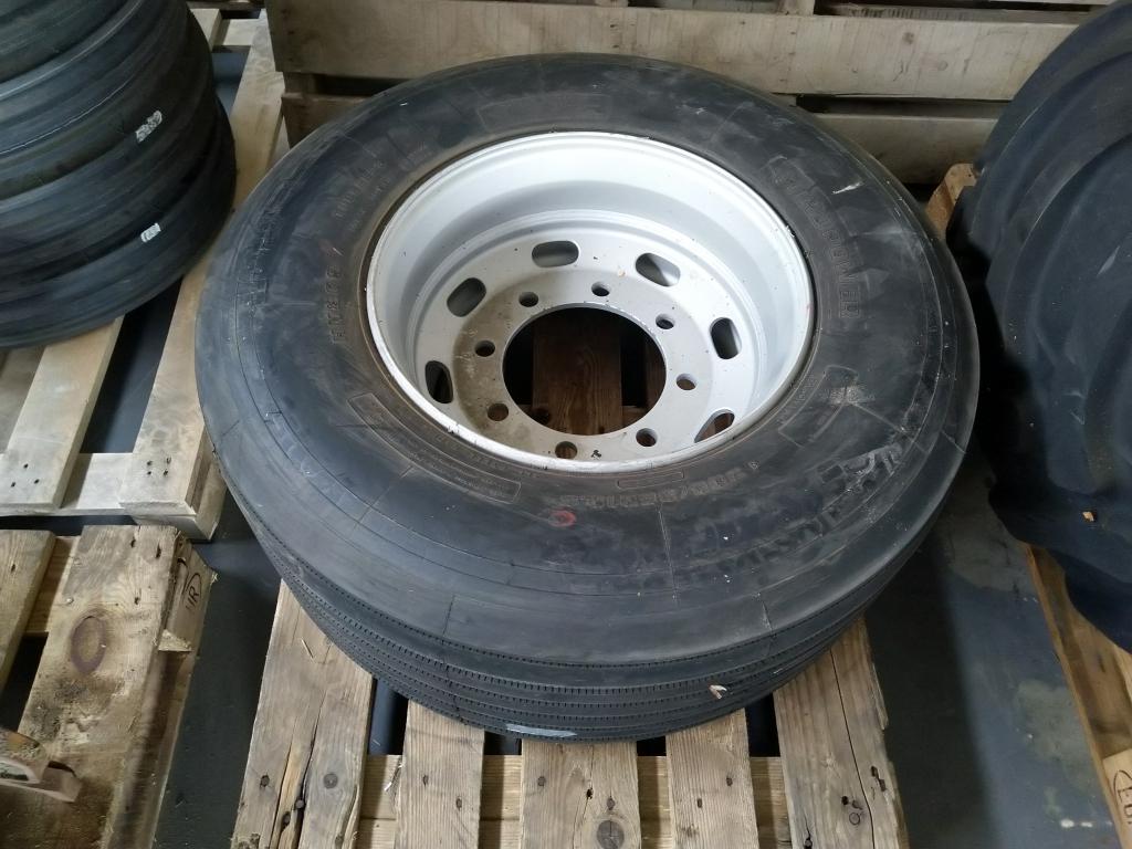 385/55 x R19.5 Nieuwe Windpouwer band met velg, Zakelijke goederen, Agrarisch | Onderdelen | Banden, Velgen en Assen, Niet ingevuld