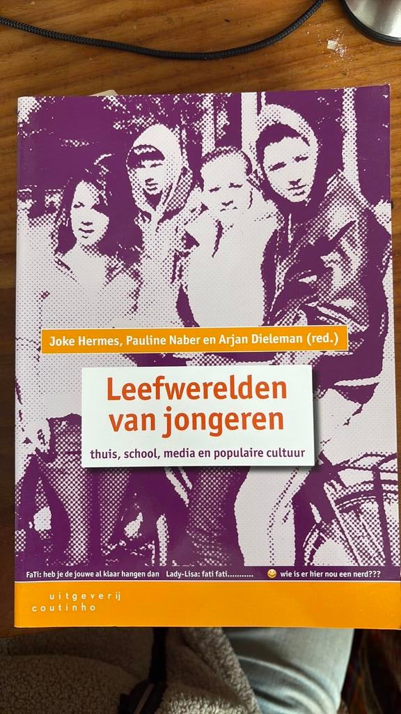 Arjan Dieleman - Leefwerelden van jongeren, Ophalen, Sociale wetenschap, Zo goed als nieuw, Arjan Dieleman; Joke Hermes; Pauline Naber