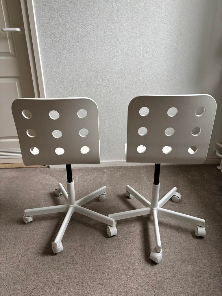 2 IKEA kinder bureaustoelen, Huis en Inrichting, Bureaustoelen, Gebruikt, Bureaustoel, Wit, Ophalen