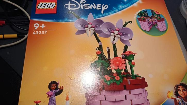 Lego Disney 43237 Isabella's Flowerpot -NIEUW en ONGEOPEND-, Kinderen en Baby's, Speelgoed | Duplo en Lego, Nieuw, Lego, Losse stenen
